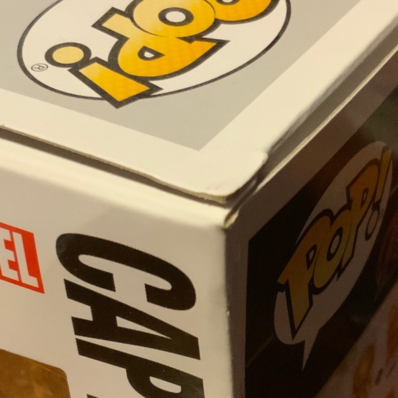 Funko POP! Captain America #377 (Marvel Studios The First Ten Years) - Picture 4 of 9